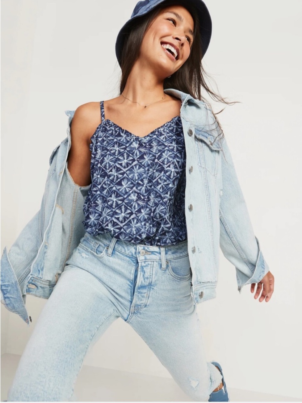 Old Navy Women’s Blue Ruffled Tie-Dye V-Neck Cami Tank Top